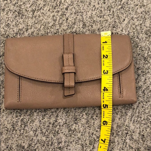 KATE SPADE: Wallet - Picture 7 of 7